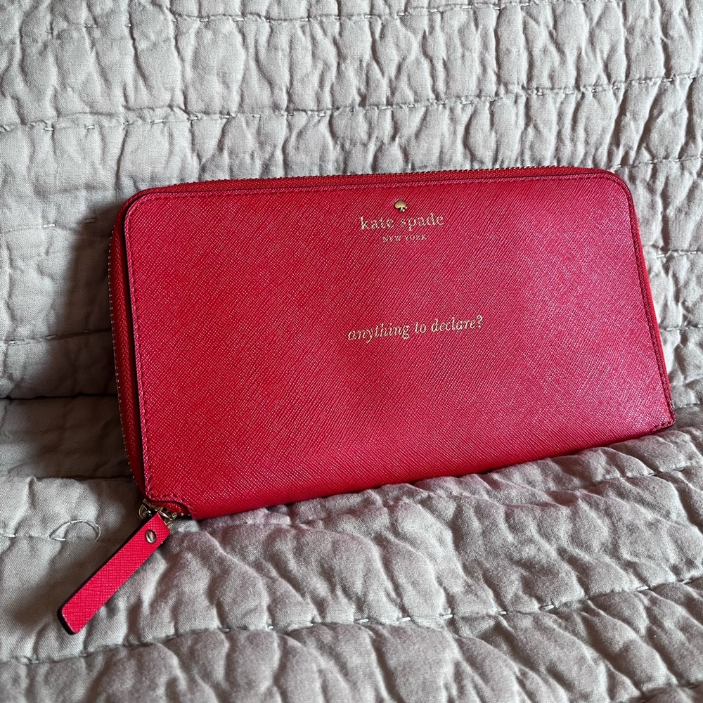 Kate Spade Cedar Street Travel Wallet